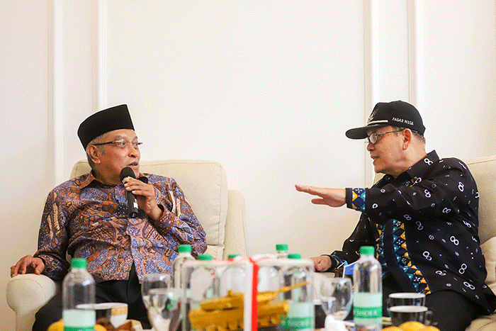 Ketua Dewan Pembina INF Said Aqil Siroj memberikan sambutan dalam diskusi startegis dengan tema model penguatan ekonomi kerakyatan dan kedaulatan pangan.