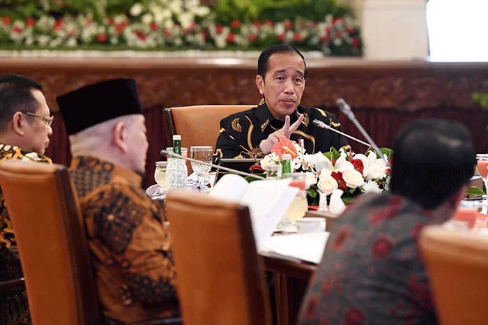 Presiden Joko Widodo melakukan pertemuan dengan para pimpinan lembaga negara di Istana Negara, Jakarta, Jumat (12/8/2022).
