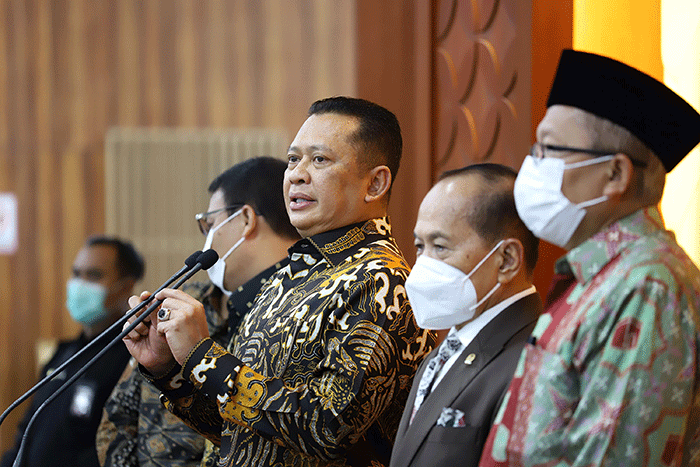 Keterangan pers tentang persiapan Sidang Tahunan MPR di Kompleks Parlemen, Senayan, Jakarta, Senin (15/8/2022).
