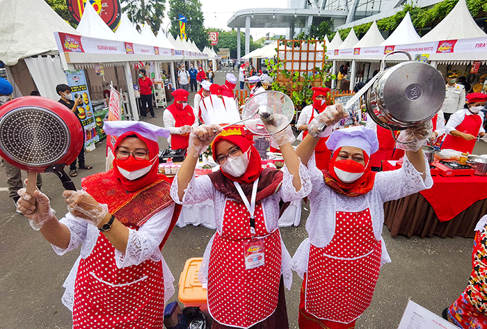 Festival Kuliner Nusantara 2022 bertajuk “Satukan Ragam Soto Nusantara (SATU RASA) di Jakarta Timur, Sabtu (20/8/2022).
