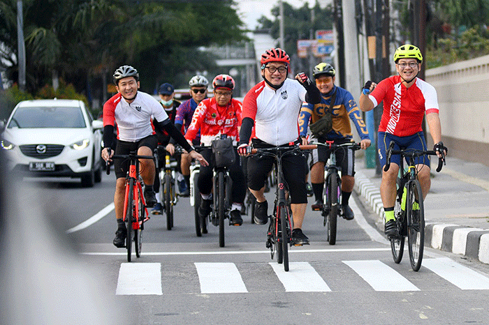 Melalui kegiatan bersepeda tersebut diharapkan para BTNers selalu sehat dan bugar untuk lebih bersemangat dalam mendukung perseroan berkinerja lebih baik.