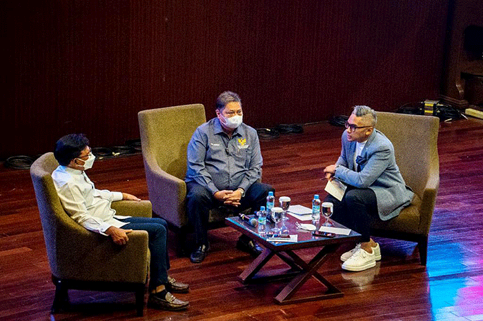 Menko Bidang Perekonomian Airlangga Hartarto saat menjadi Distinguished Guest Speaker pada acara seminar UPH Festival 2022.