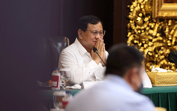 Menteri Pertahanan Prabowo Subianto menerima perwakilan holding industri pertahanan DEFEND ID.