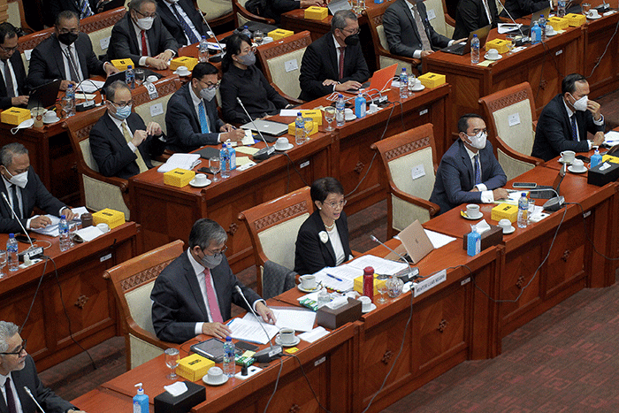 Menteri Luar Negeri Retno Marsudi saat mengikuti rapat kerja dengan Komisi I DPR di Kompleks Parlemen, Senayan, Jakarta, Kamis (1/9/2022).