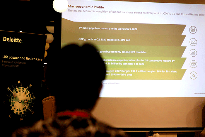 Peluncuran hasil riset dan talkshow Digitising Indonesia's Health Care Sector di Jakarta, Kamis (1/9/2022).