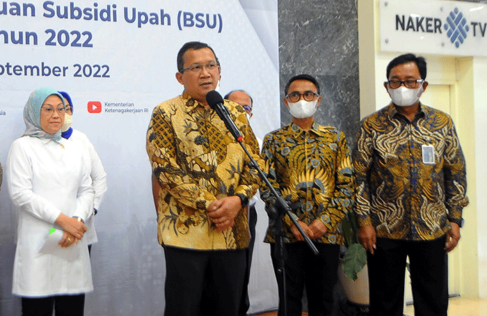 Penandatanganan Perjanjian Kerja sama Penyaluran Bantuan berupa Subsidi Gaji/upah bagi Pekerja/Buruh tahun Anggaran 2022 di Jakarta, Selasa (6/9/2022).