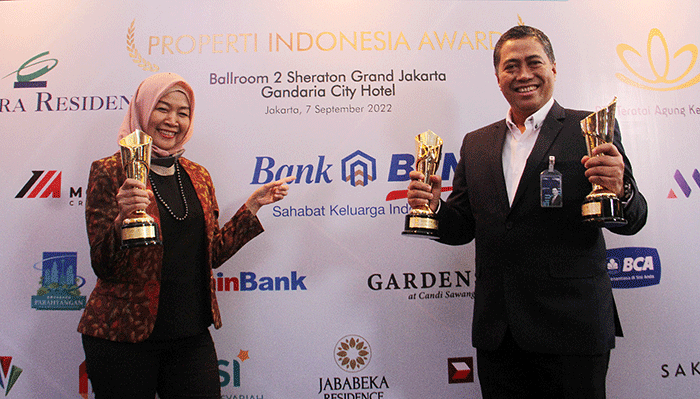 Penghargaan The Inspiring Leader of Mortgage Banking 2022 dalam ajang Properti Indonesia Award (PIA) 2022 di Jakarta, Rabu (7/9/2022).