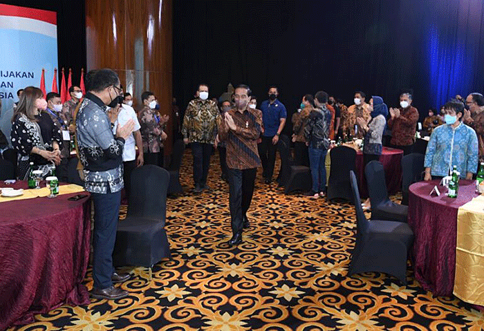Presiden Joko Widodo secara resmi membuka acara Sarasehan 100 Ekonom Indonesia di Jakarta, Rabu (7/9/2022).