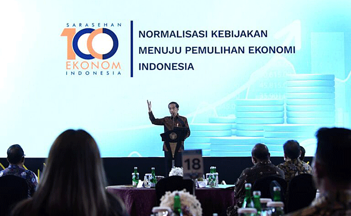 Presiden Joko Widodo secara resmi membuka acara Sarasehan 100 Ekonom Indonesia di Jakarta, Rabu (7/9/2022).