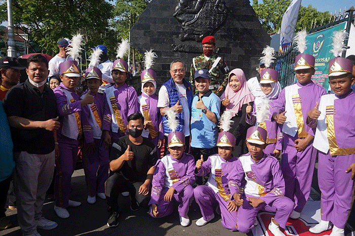 Zulhas memberikan selamat dan apresiasi kepada berbagai pihak yang telah mendukung berbagai program Gebyar Muktamar Muhammadiyah ‘Aisyiyah Ke-48.