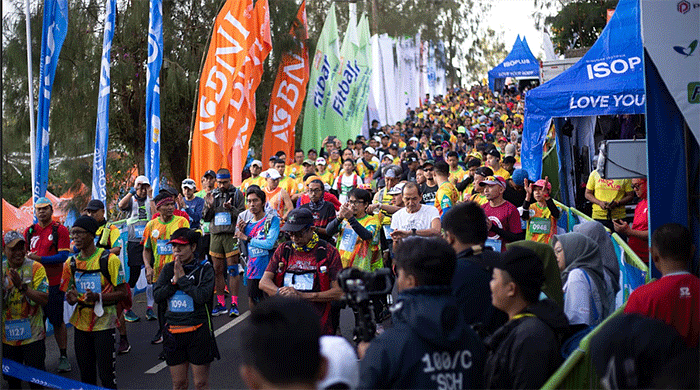 Bromo Xtravaganza kembali hadir mengusung gelaran pentas budaya, musik dan olahraga yang diselenggarakan di Plataran Bromo.