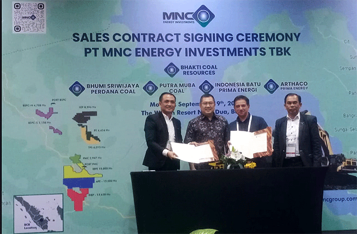 Executive Chairman MNC Group Hary Tanoesoedibjo saat menghadiri penandatanganan kontrak perjanjian penjualan batu bara di BICC Westin Resort Nusa Dua, Bali.