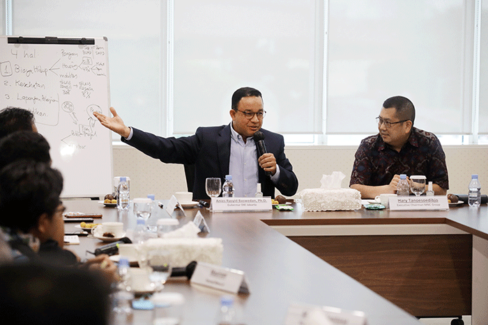 Executive Chairman MNC Group Hary Tanoesoedibjo bersama jajaran pimpinan media MNC Group menerima kunjungan silaturahmi Gubernur DKI Jakarta Anies Baswedan.