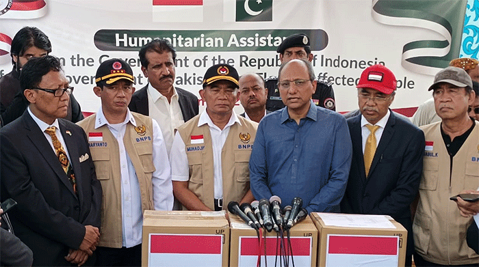 Bantuan kemanusiaan Pemerintah Indonesia tiba di Karachi, Pakistan, Selasa (27/9/2022).