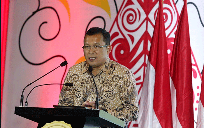 Direktur Utama PT Bank Tabungan Negara (Persero) Tbk. Haru Koesmahargyo meraih penghargaan sebagai Tokoh Pembiayaan Perumahan Rakyat.