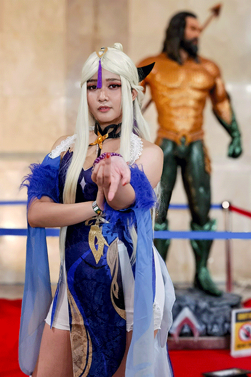 Penampilan para pengunjung yang memadati acara Indonesia Comic Con 2022 di Jakarta Convention Center, Jakarta, Minggu (2/10/2022).