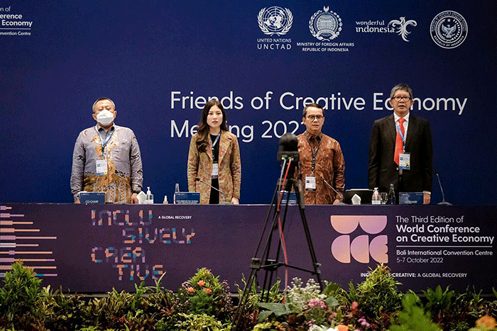 Opening Session Friends of Creative Economy WCCE 2022 di Bali International Convention Center-Westin, Nusa Dua, Bali, Rabu (5/10/2022).