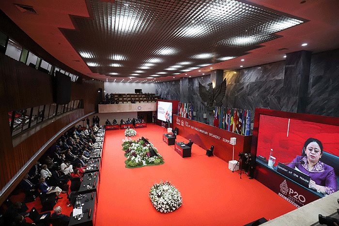 Penutupan pertemuan Parliamentary Forum and the 8th G20 Parliamentary Speakers' Summit (P20) di Gedung Nusantara, Kompleks Parlemen, Senayan, Jakarta.