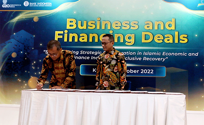 Dengan adanya sinergi ini, diharapkan semakin memperkuat pasar uang antar bank berdasarkan prinsip syariah (PUAS).