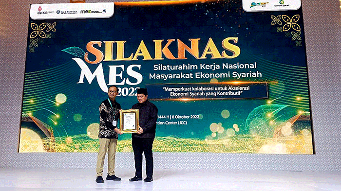 Ketua Umum Pengurus Pusat MES Erick Thohir saat memberikan sambutan dalam acara Silaknas MES di Jakarta, Sabtu (8/10/2022).