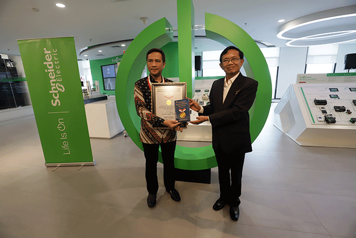 Schneider Electric dan Kemendikbud Ristek Persiapkan Generasi Muda Hadapi Era Electricity 4.0 Melalui Electrical Education Program & Competition.