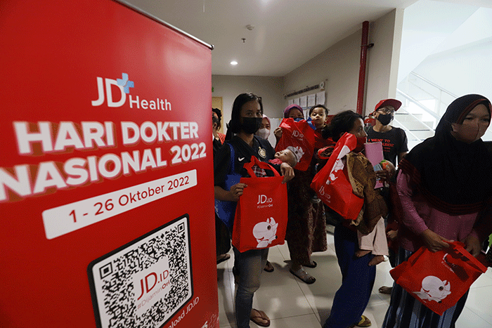 Program CSR bertajuk Penyuluhan dan Berbagi Suplemen Kesehatan bagi masyarakat.