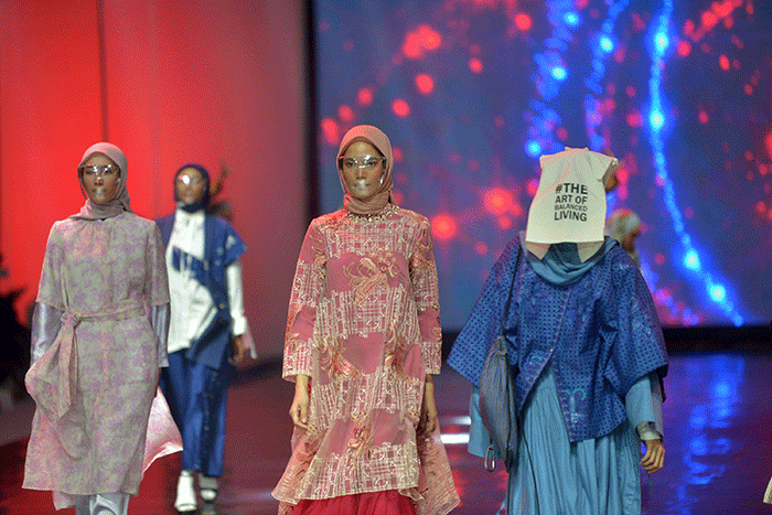 Wakil Presiden Ma'ruf Amin memberikan sambutan dalam pembukaan Jakarta Muslim Fashion Week (JMFW) 2023 di ICE, BSD City, Banten, Kamis (20/10/2022).