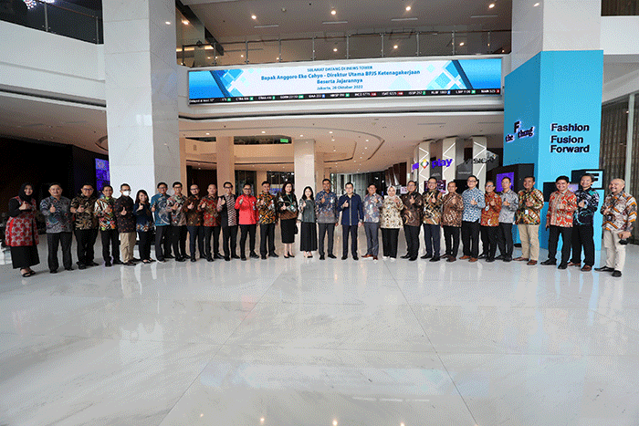 Penandatanganan perjanjian kerja sama BPJS Ketenagakerjaan dan PT MNC Teknologi Nusantara di Jakarta, Kamis (20/10/2022).