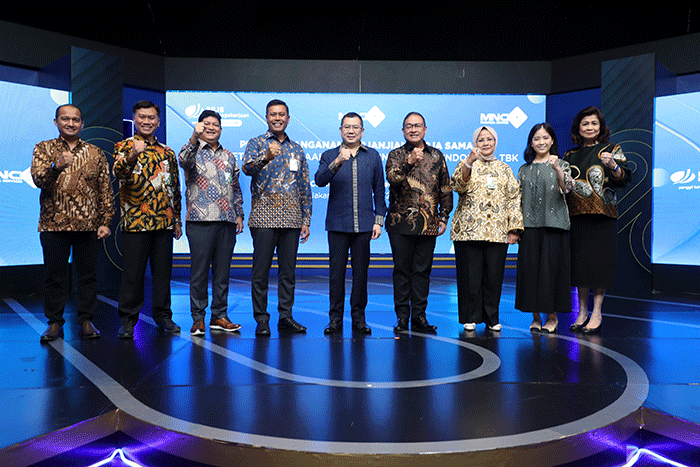 Penandatanganan perjanjian kerja sama BPJS Ketenagakerjaan dan PT MNC Teknologi Nusantara di Jakarta, Kamis (20/10/2022).