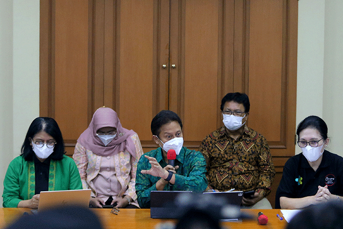 Menteri kesehatan Budi Gunadi Sadikin memberikan keterangan pers di Kantor Kementerian Kesehatan, Jakarta, Jumat (21/10/2022).