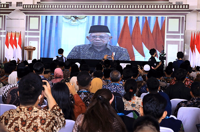 Wakil Presiden KH Ma'ruf Amin meresmikan sebanyak 785 Pembangunan Balai Latihan Kerja (BLK) Komunitas Tahun 2021.