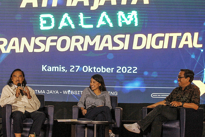 Peluncuran website Unika Atma Jaya sebagai platform digital pendukung kegiatan pembelajaran di Kampus Unika Atma Jaya, Jakarta, Kamis (27/10/2022).