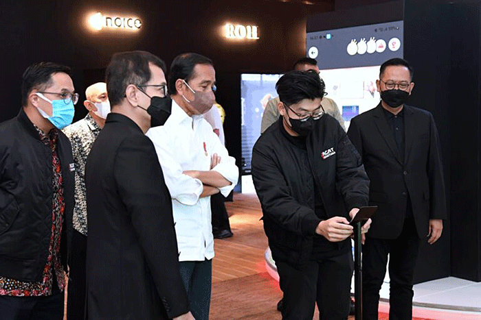 Presiden Joko Widodo meluncurkan platform digital berbasis interaksi sosial di dunia virtual bernama “Jagat Nusantara”.