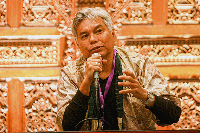 Co-chairs Music 20 (M20) Triawan Munaf, Ketua Panitia M20 Tantowi Yahya, Candra Darusman dan Kadri Mohamad berfoto usai memberikan keterangan pers di TMII.