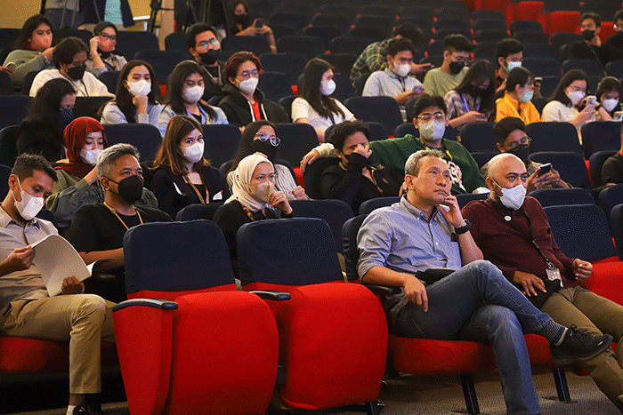 Seminar umum dengan tema Menjadi Content Creator yang Cerdas, yang merupakan salah satu rangkaian kegiatan HUT MNC Media (RCTI, MNCTV, GTV).