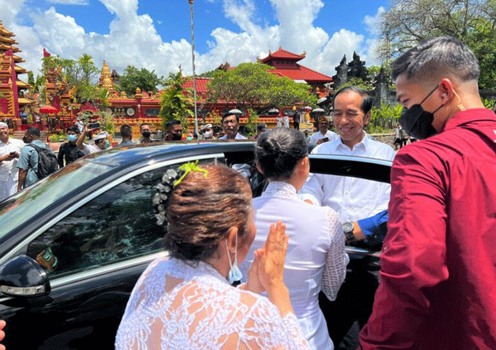 Presiden Joko Widodo melakukan peninjauan ke Taman Hutan Raya (Tahura) Ngurah Rai, Kota Denpasar, Selasa (8/11/2022).