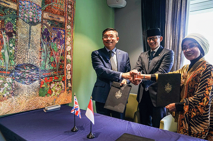 Menparekraf Sandiaga Salahuddin Uno menjadi pembicara dalam forum Kuliah Eksklusif di University of Surrey, London, Inggris, Selasa (8/11/2022).