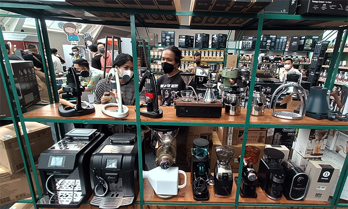 Perhelatan Livin' Jakarta Coffee Week (Jacowek) 2022 di Mal Pondok Indah 3, Jakarta, Jumat (11/11/2022).