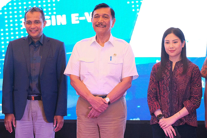 Peluncuran aplikasi electronic Visa on Arrival (e-VoA) yang diluncurkan oleh Kementerian Hukum dan Hak Asasi Manusia (Kemenkumham) di Bali.