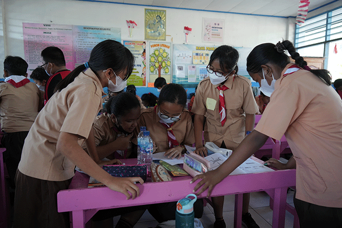 BCA berkolaborasi dengan Guru Binar menyelenggarakan Pelatihan Guru Manajemen Kelas untuk para guru jenjang sekolah dasar.