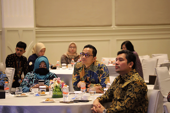 Penandatanganan perjanjian kerja sama antara BPKH dan Jamdatun RI di The Tribata Darmawangsa, Jakarta, Kamis (17/11/2022).