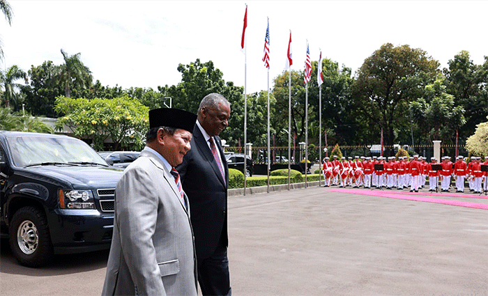 Menteri Pertahanan Prabowo Subianto menerima kunjungan Menteri Pertahanan AS atau Secretary Of Defense Lloyd J Austin III di Kemhan, Jakarta.