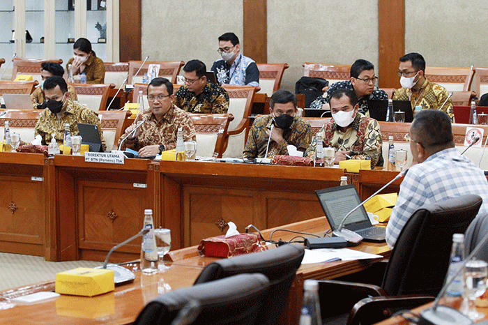 Bank BTN saat Rapat Dengar Pendapat (RDP) dengan Komisi VI DPR membahas pendalaman Rights Issue Bank BTN, di Gedung Nusantara I.
