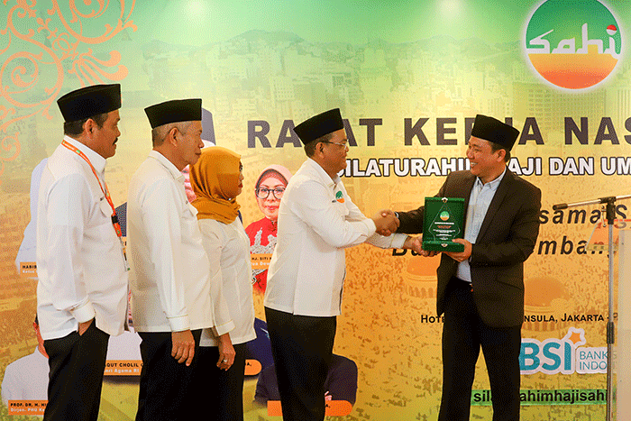 Dirjen PHU Kemenag Hilman Latief saat membuka Rakernas DPP SAHI 2022 di Jakarta, Kamis (24/11/2022).