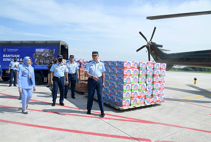 Merespon gempa Cianjur, TNI AU kembali menyalurkan bantuan logistik untuk masyarakat terdampak gempa.