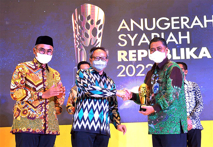 Selain itu, kinerja positif BTN Syariah juga dinilai turut mendorong pertumbuhan ekonomi, meningkatkan kesejahteraan rakyat.