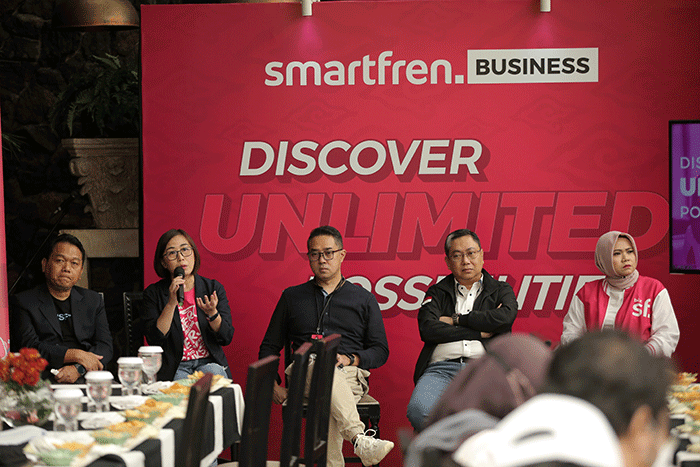 Smartfren paparkan komitmen dan strategi Smartfren Business di Jakarta, Rabu (30/11/2022).