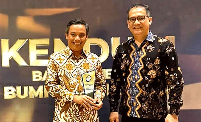 BTN menerima penghargaan BUMN Berprestasi kategori BUMN Penggerak Ekonomi Bangsa di Jakarta, Minggu (4/12/2022) Malam.