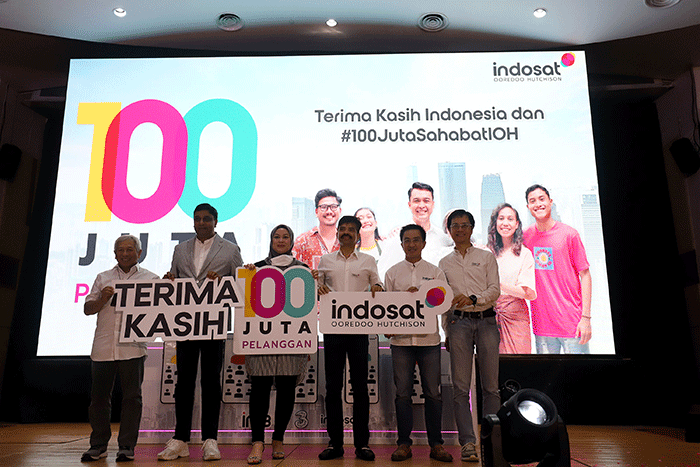 Perayaan 100 Juta Pelanggan di Jakarta, Jumat (9/12/2022).