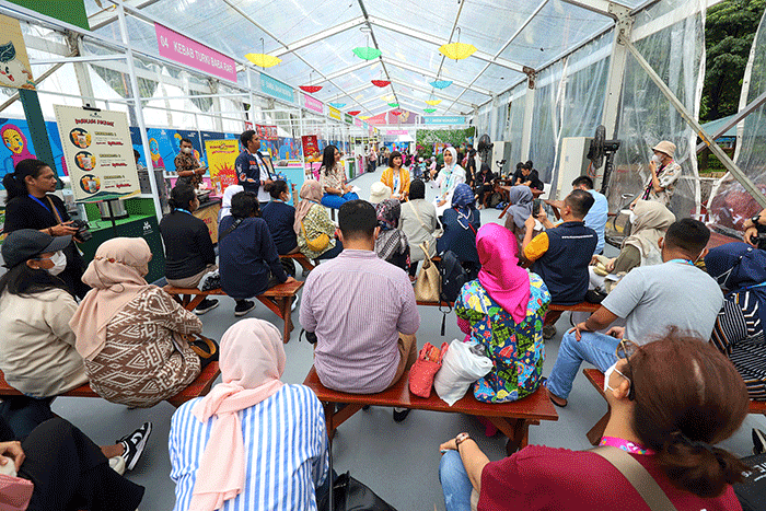 Talkshow teknologi Wirausaha Muda Mandiri (WMM) Fest 2022 di Plaza Barat Senayan, Gelora Bung Karno (GBK) Senayan, Jakarta, Jumat (9/12/2022).